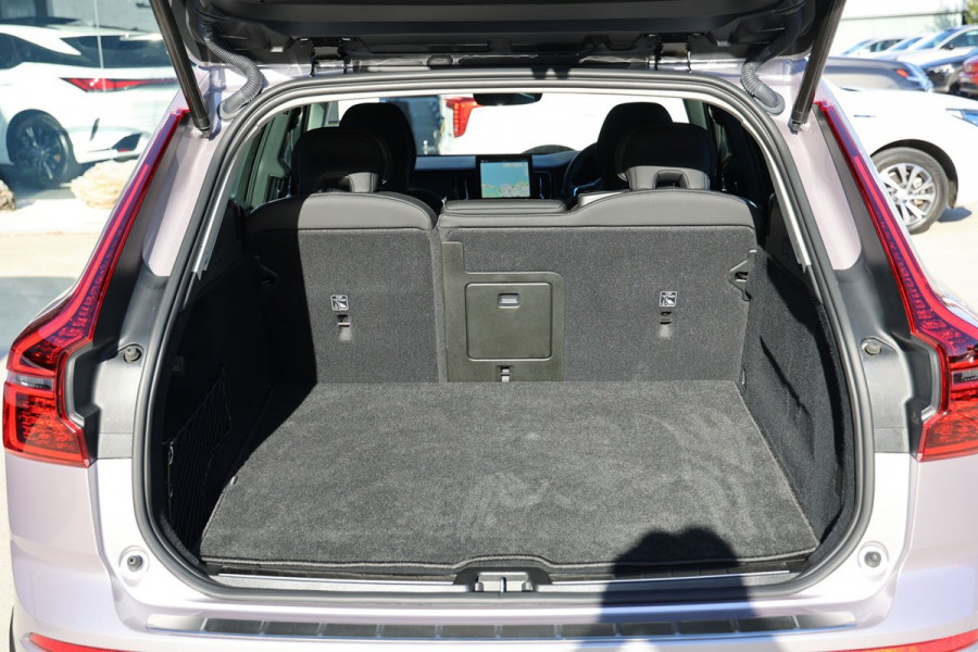 2025 MY26 Volvo XC60 UZ Plus B5 Bright SUV Image 32