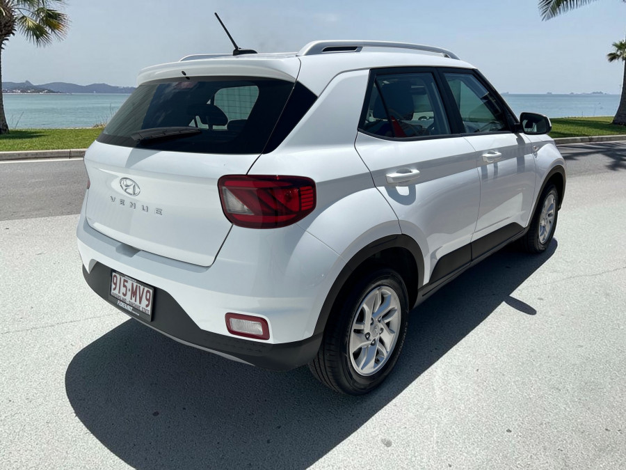 2025 Hyundai Venue QX.V5  SUV Image 5