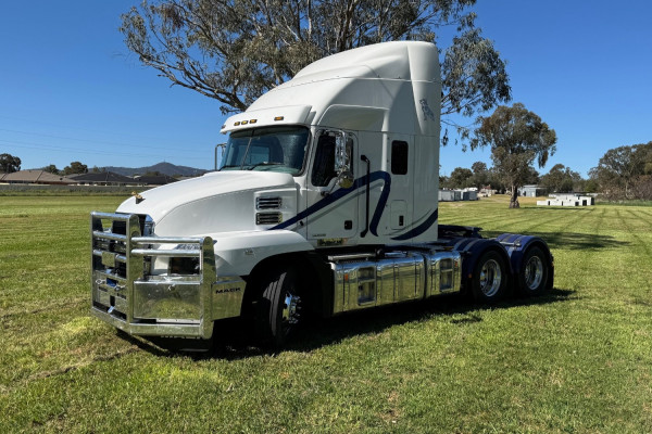 2024 Mack Anthem 64 Anthem Anthem Truck