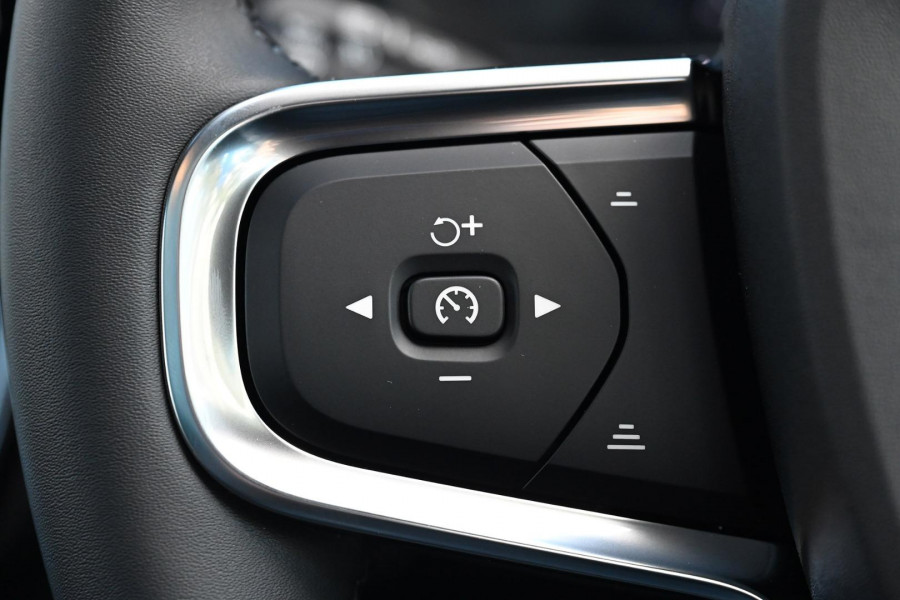 2023 MY24 Volvo C40  Recharge Twin SUV Image 14