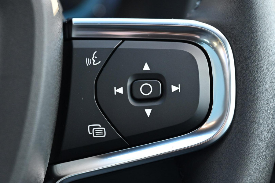 2023 MY24 Volvo C40  Recharge Twin SUV Image 15