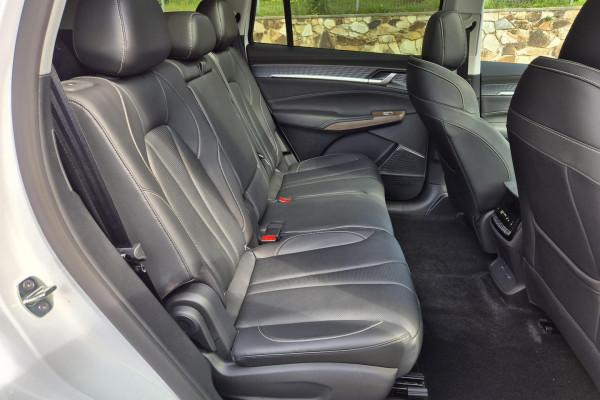 2025 MG QS IS31 Essence SUV Image 17