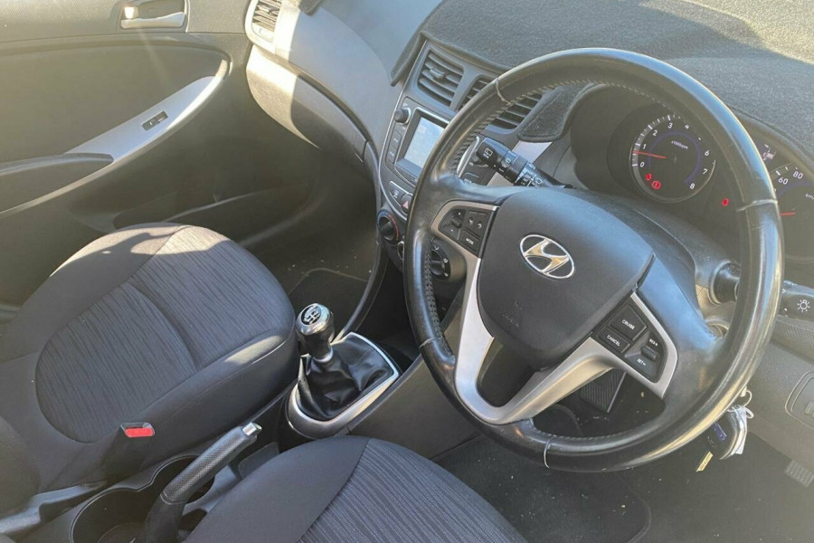 2018 Hyundai Accent RB6 Sport Hatch Image 18