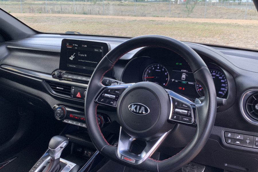 2020 MY1  Kia Cerato BD GT Hatch Image 21