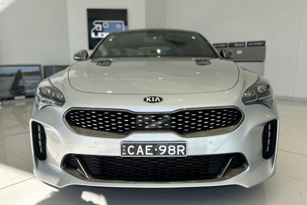 2017 MY18 Kia Stinger CK GT Coupe Image 2