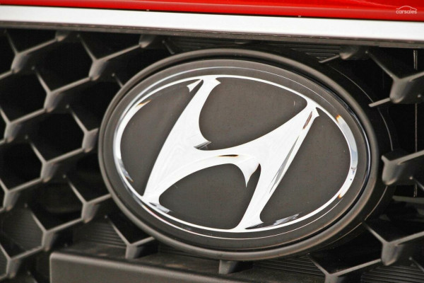 2021 Hyundai i30 PD.V4 N Line Hatch Image 4