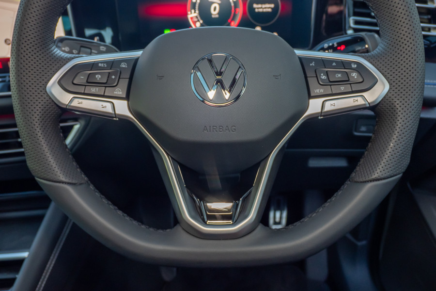 2024 Volkswagen Tiguan 195TSI R-Line SUV Image 11