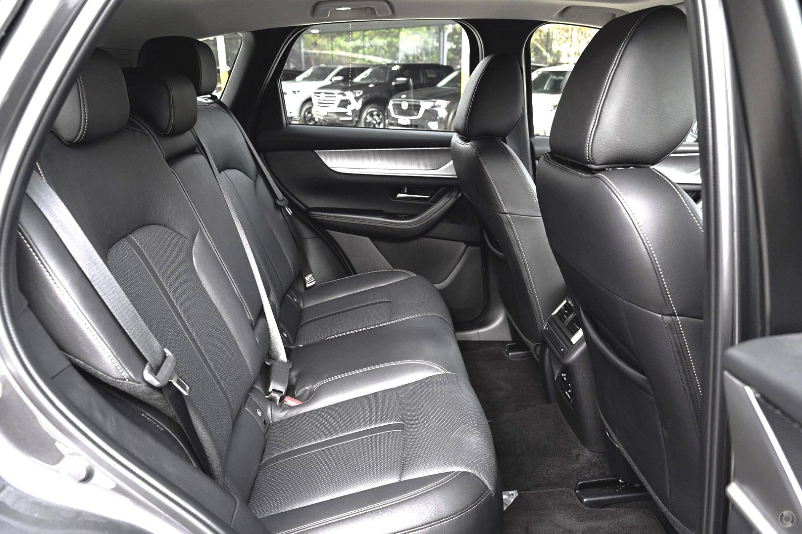 2025 Mazda CX-60 KH Series G40e GT SUV Image 7