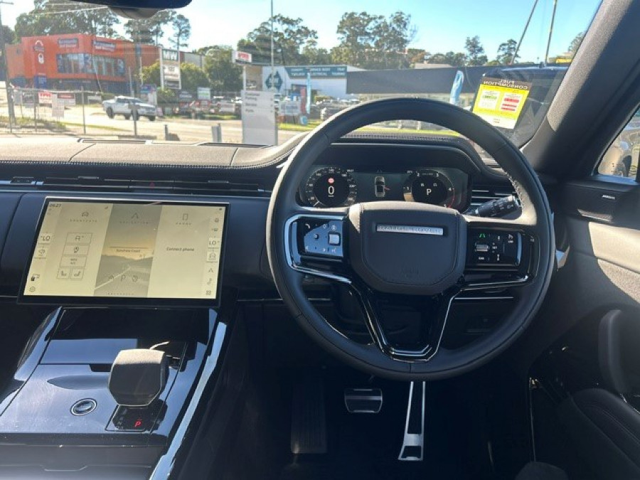 2025 MY26 Land Rover Range Rover Sport L461 D250 Dynamic SE SUV Image 18