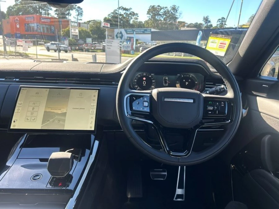 2025 MY26 Land Rover Range Rover Sport L461 D250 Dynamic SE SUV Image 18