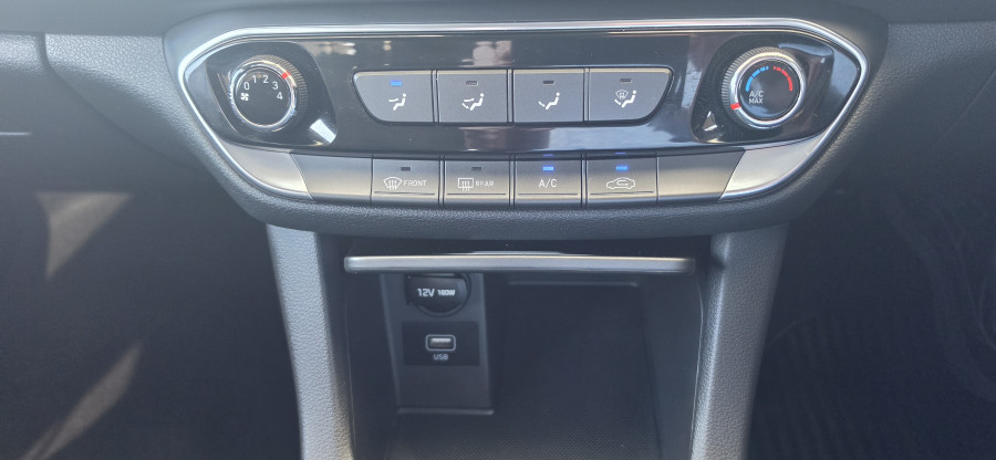 2020 MY21 Hyundai i30 PD.V4  Hatch Image 18