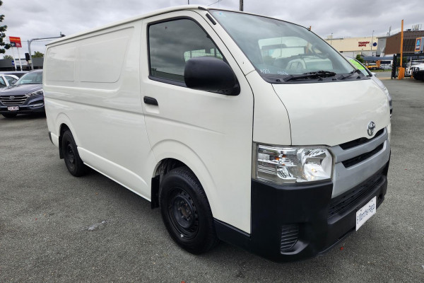 2016 Toyota Hiace KDH201R  Van Image 3