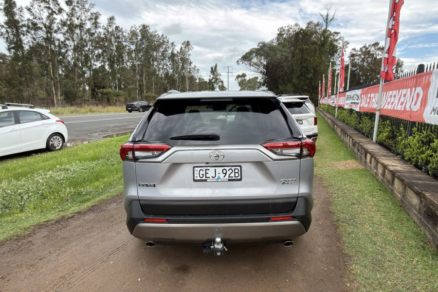 2025 Toyota RAV4 AXAH52R Cruiser SUV Image 17