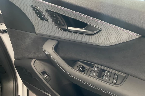 2026 Audi SQ7 TFSI Wagon Image 13