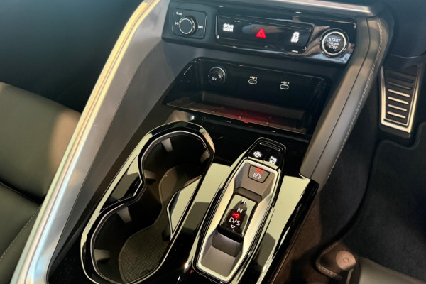 2025 Audi Q5 FY TDI Sport SUV Image 16