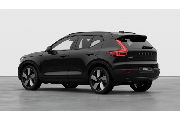 2026 Volvo EX40  Ultra Twin Motor Performance SUV Image 3