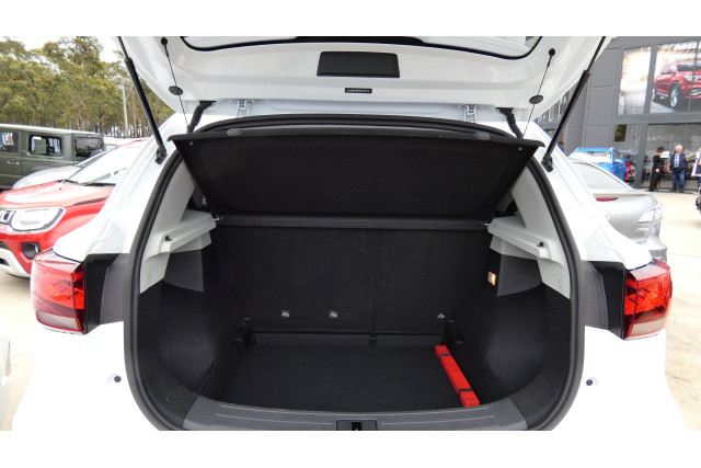 2024 MG ZST S13 ESSENCE SUV Image 8