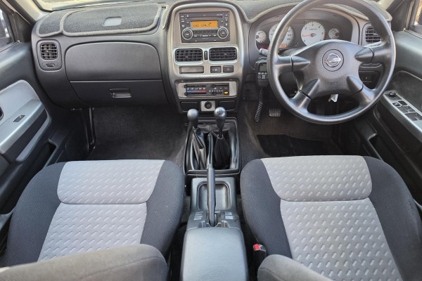 2014 Nissan Navara D22 ST-R Ute Image 15