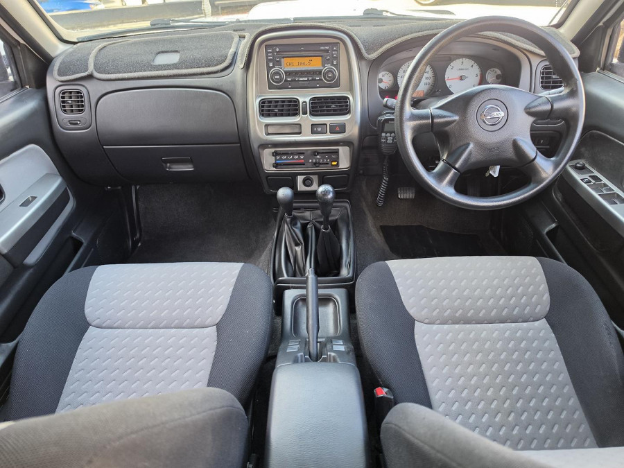 2014 Nissan Navara D22 ST-R Ute Image 15