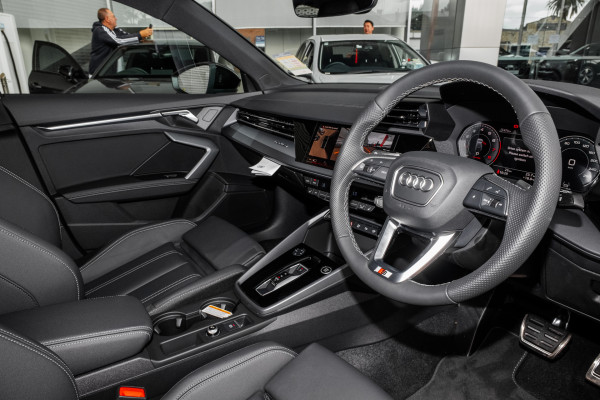 2026 Audi A3 GY TFSI 110kW S line Hatch image 7
