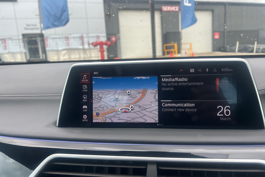 2021 BMW 7 Series G11 LCI Turbo 740i Sedan Image 26