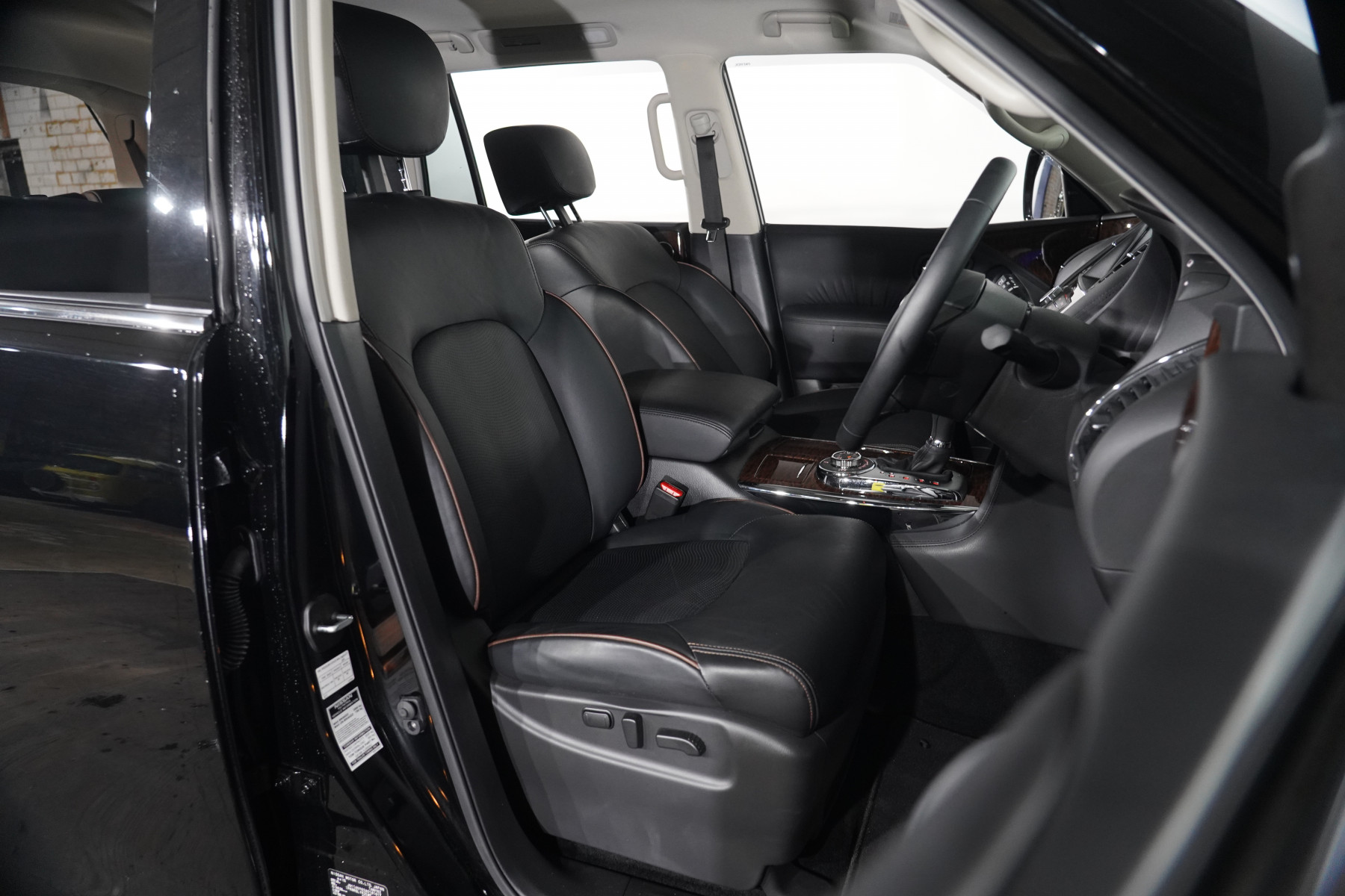 2024 Nissan Patrol Ti-L (4x4) SUV Image 27