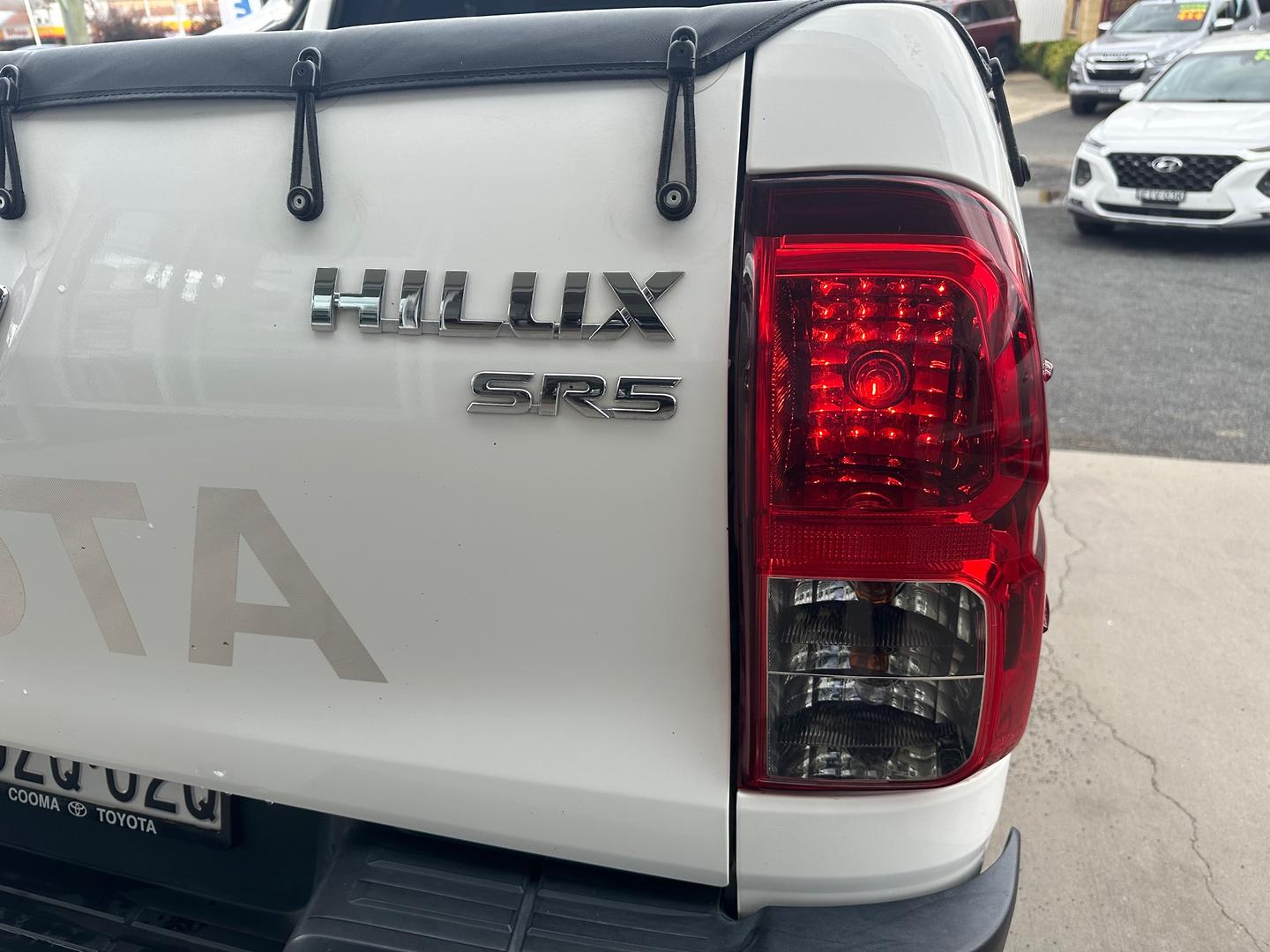 2018 Toyota Hilux GUN126R SR5 Ute Image 15