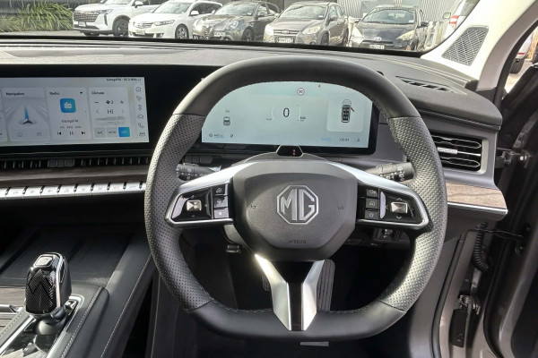 2026 MG QS Essence SUV Image 10