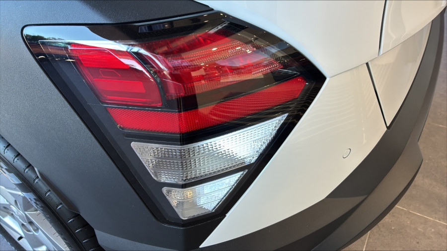 2026 Hyundai KONA SX2.V3  SUV Image 18