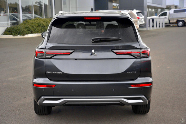 2026 MY25 Mitsubishi Outlander ZM Aspire SUV Image 3