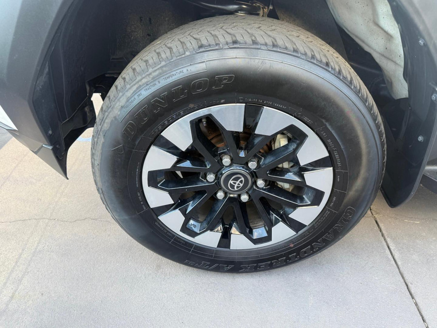 2025 Toyota HiLux GUN126R SR5 48V Ute Image 26