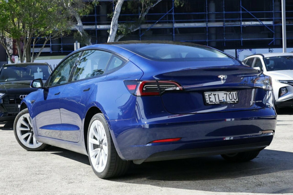 2022 Tesla Model 3  Long Range Sedan Image 3