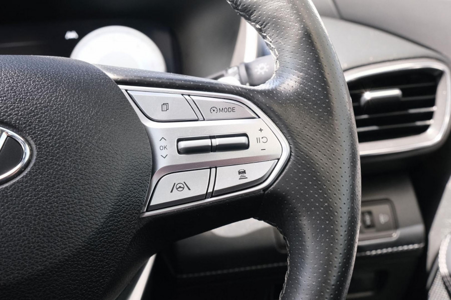 2021 Hyundai Santa Fe TM.V3 Highlander SUV Image 16