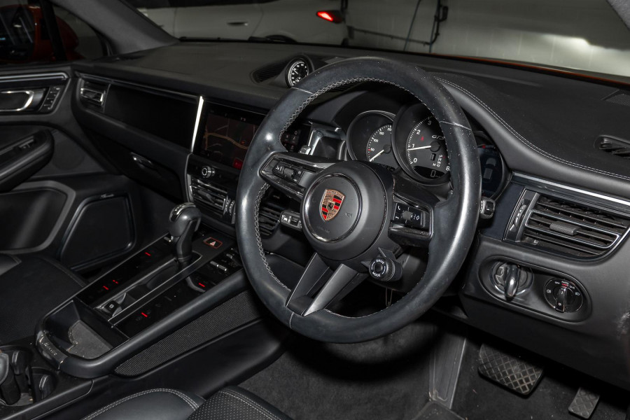 2023 Porsche Macan 95B GTS SUV