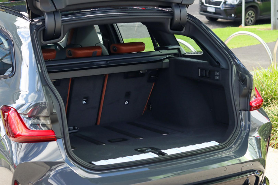 2025 BMW M3 G81 LCI Competition Wagon