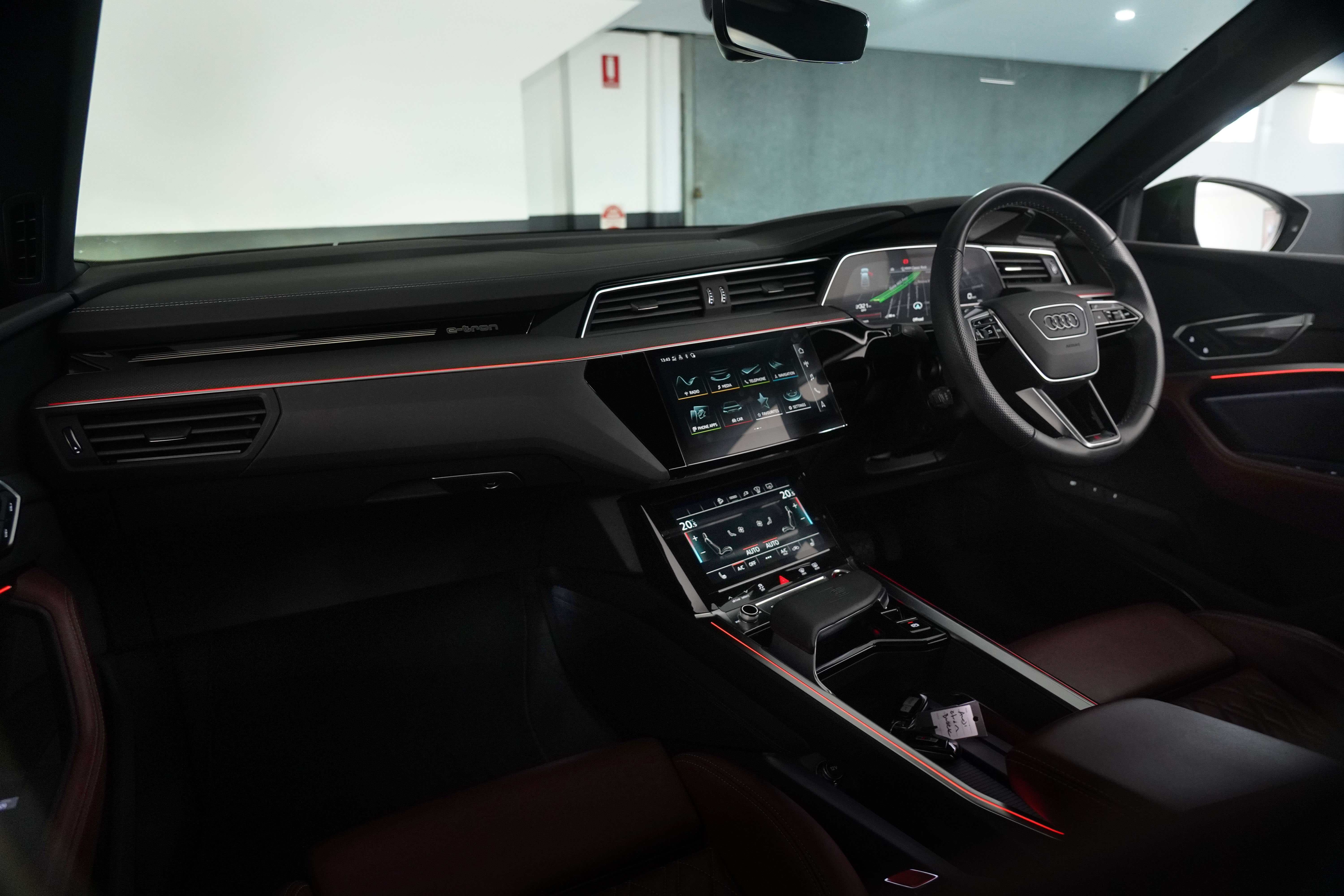 2023 Audi e-tron S GE Sportback SUV Image 28