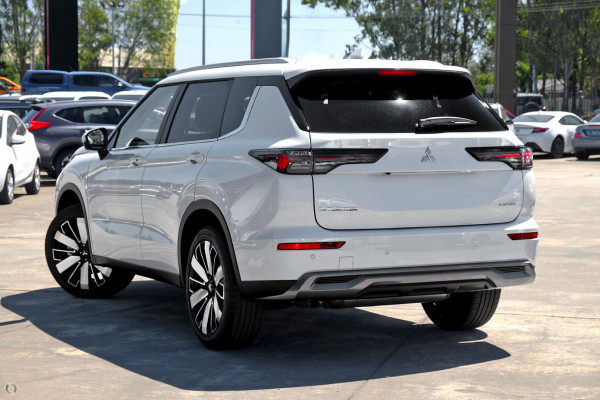 2026 MY25 Mitsubishi Outlander ZM Aspire SUV Image 11