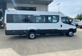 2021 Iveco Daily Bus