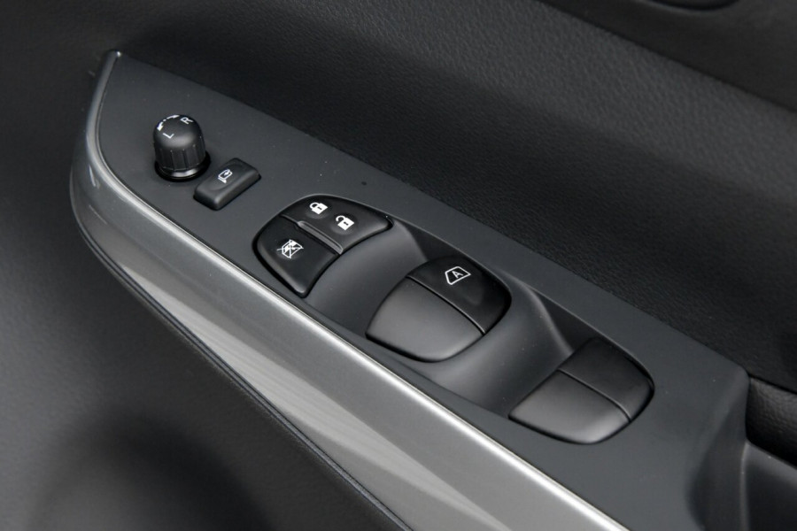 2024 Nissan Navara D23 ST-X Ute Image 20