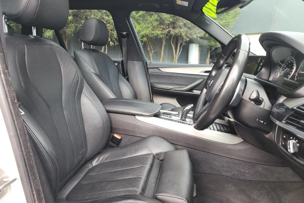 2016 BMW X5 F15 sDrive25d SUV Image 19