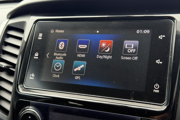 2019 Mitsubishi Pajero Sport QE Black Edition SUV Image 30