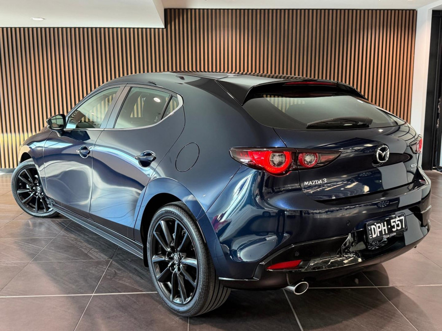 2025 Mazda 3 BP Series G25 Evolve SP Hatch Image 2