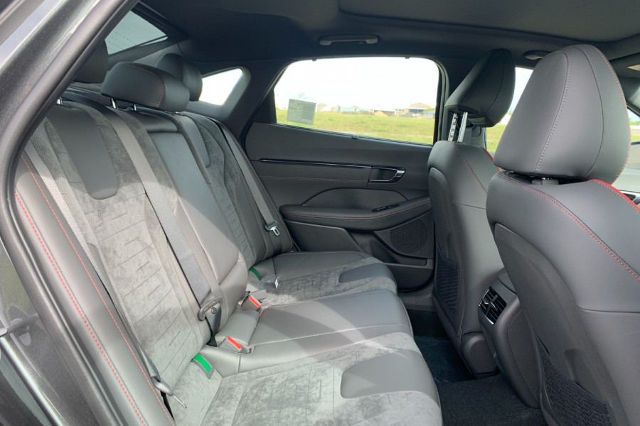2025 Hyundai Sonata DN8.V4 N Line Sedan Image 12