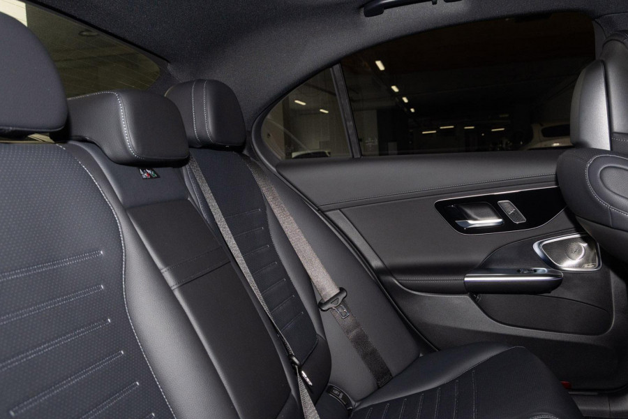 2025 Mercedes-Benz C-Class W206 C350 e Sedan