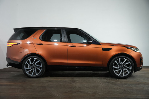 2017 Land Rover Discovery Series 5 HSE SUV image 4