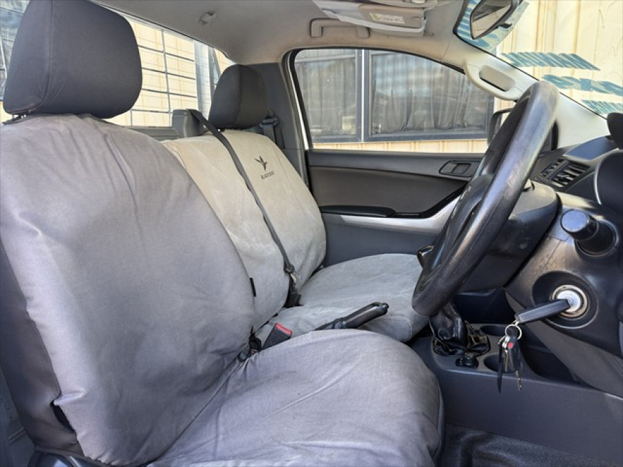 2016 Mazda BT-50 UR XT Single Cab Chassis Image 10
