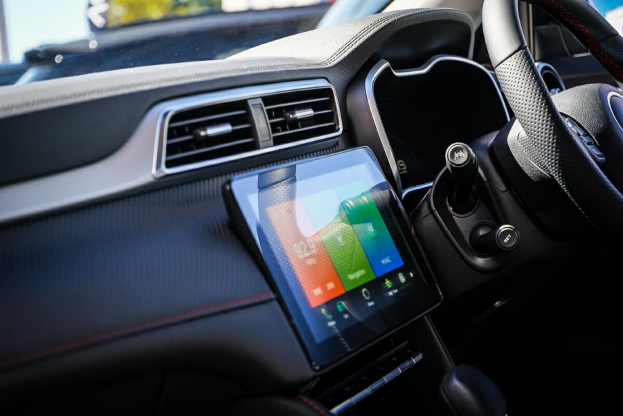 2024 MG ZST S13 Essence SUV Image 29