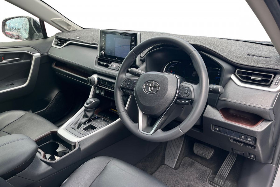2019 Toyota RAV4 ASA44R Cruiser SUV Image 6