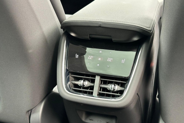 2025 Volvo EX90 No Series Plus Twin Motor SUV Image 22