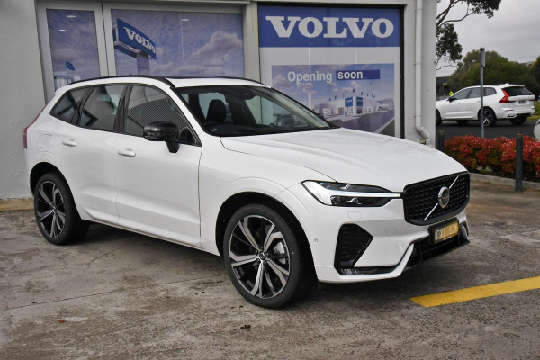 2023 Volvo XC60  Ultimate B6 Dark SUV Image 6